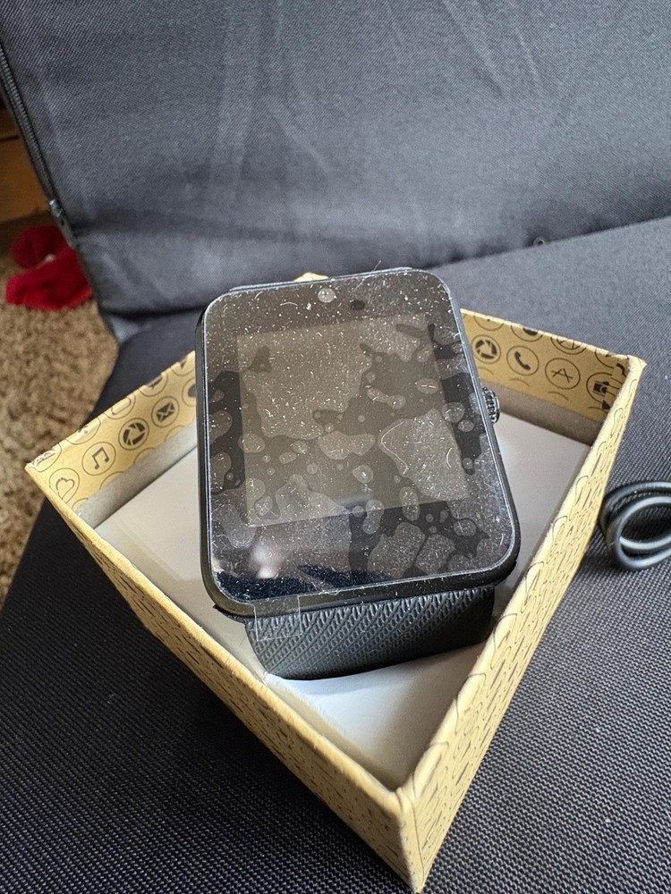 Smart Watch Phone Bluetooth Touchscreen w/ Charger & Box Tested Working