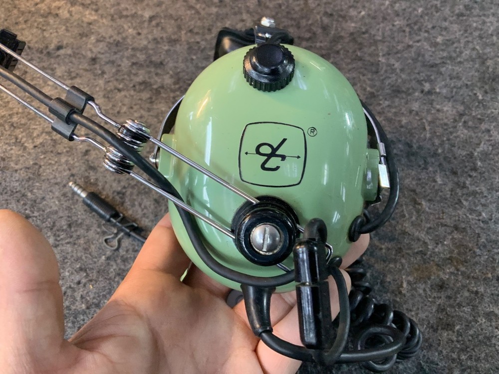 David Clark H10-76 Aviation Pilot Headset