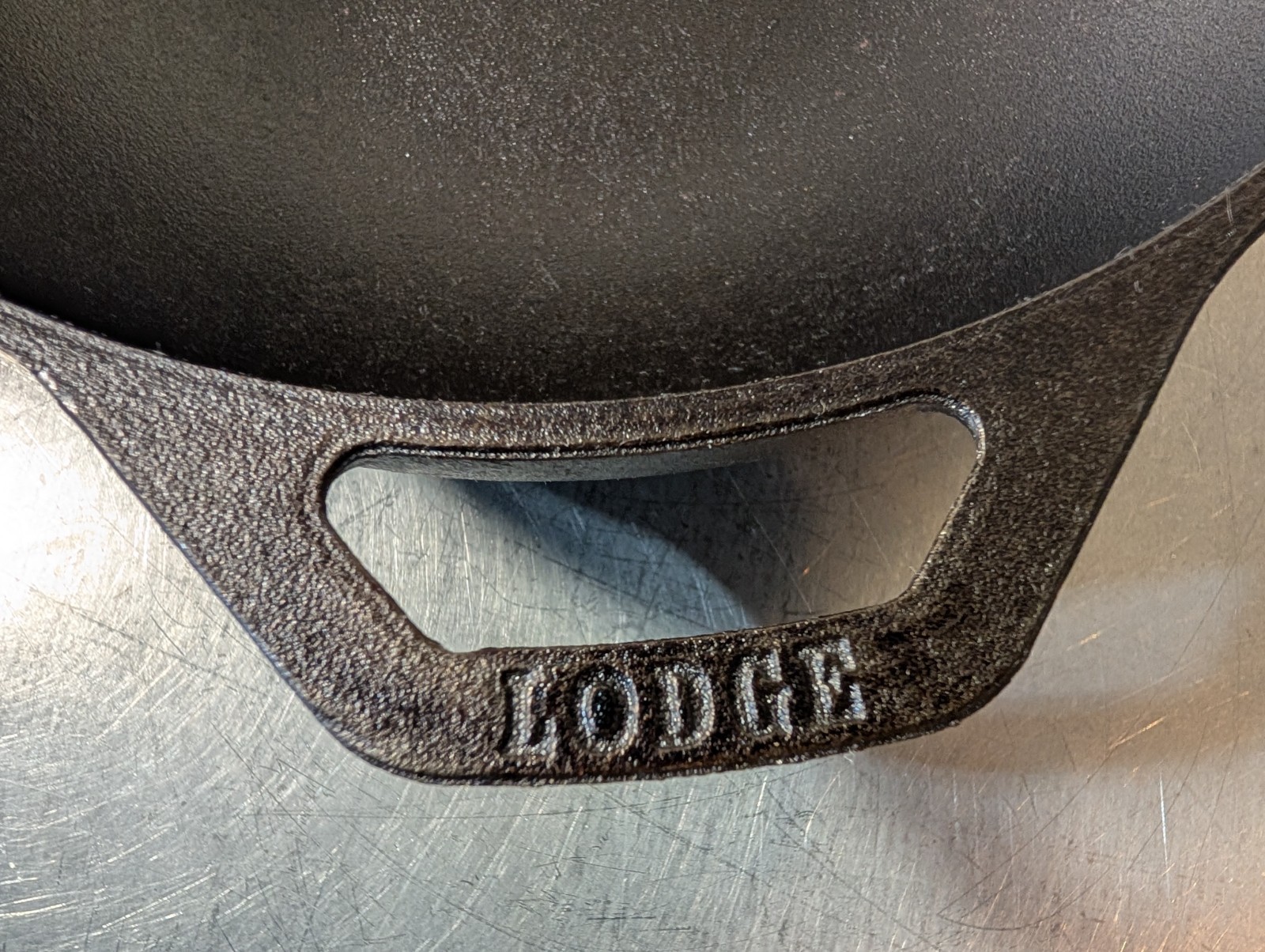 Lodge USA 9-Inch Seasoned Cast Iron Mini Wok Pan, New