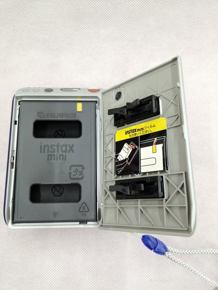 FUJIFILM INS MINI 55 camera