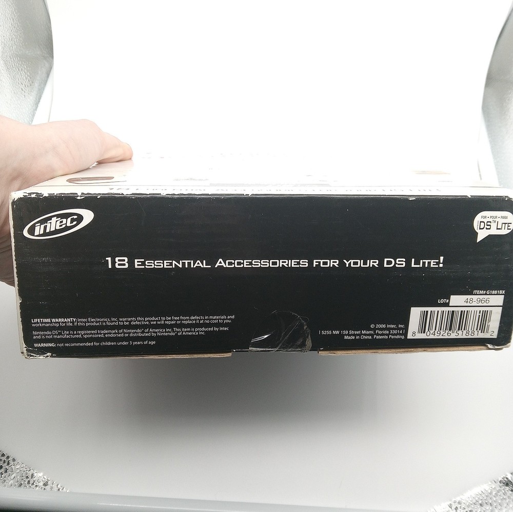 Intec Nintendo DS Lite 18 In 1 Starter Kit Missing Items READ