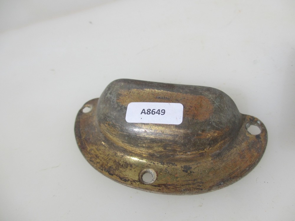 Vintage Brass Drawer Cup Handle Cupboard Pulls Shell Old Antique x1