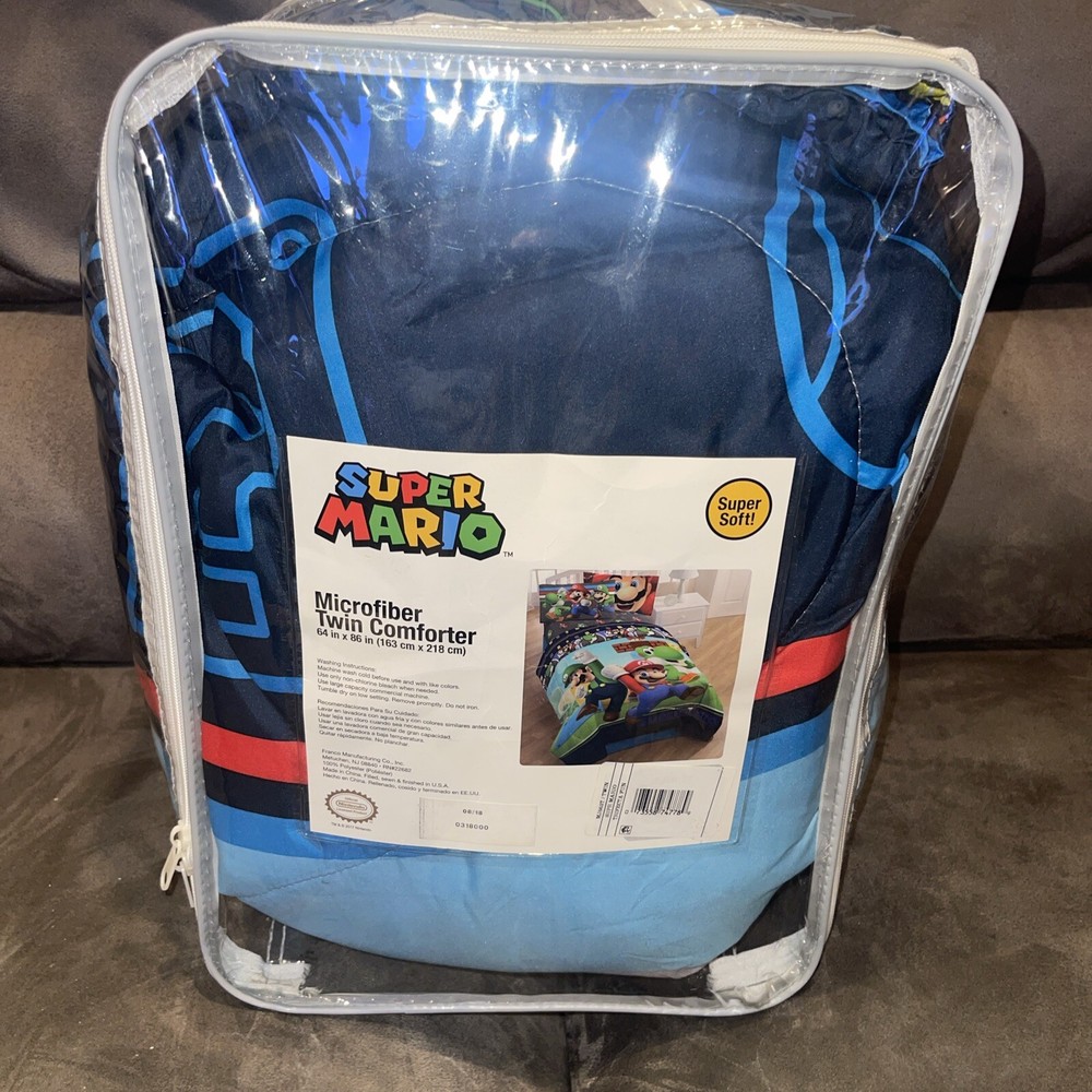 New Super Mario Microfiber Twin Comforter Blanket
