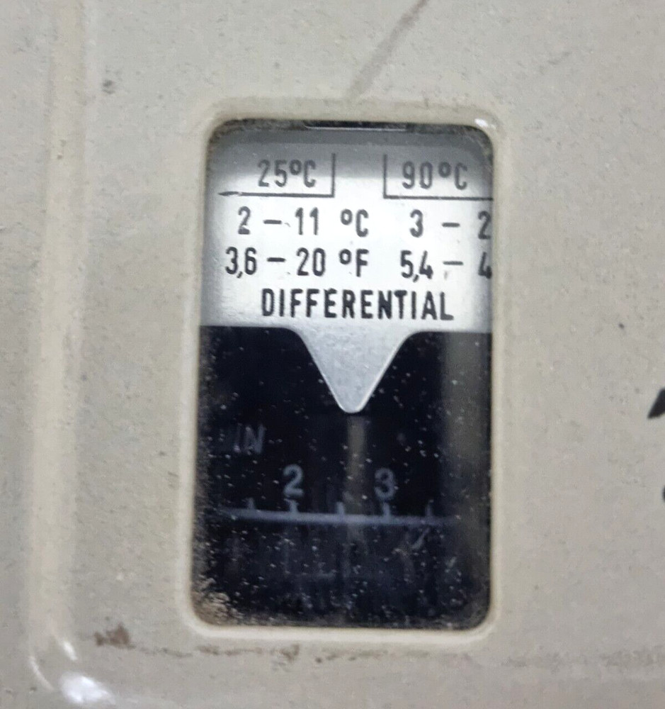 DANFOSS RT101 Temperature Thermostat