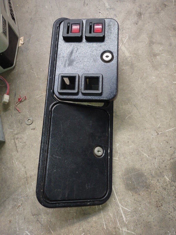 arcade coin door unit #837
