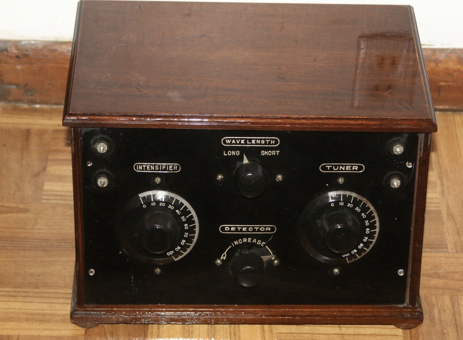 ANTIQUE 1922 TECO MODEL 1 KLITZEN S.F-16 SINGLE TUBE UV200 BATTERY RADIO - RARE