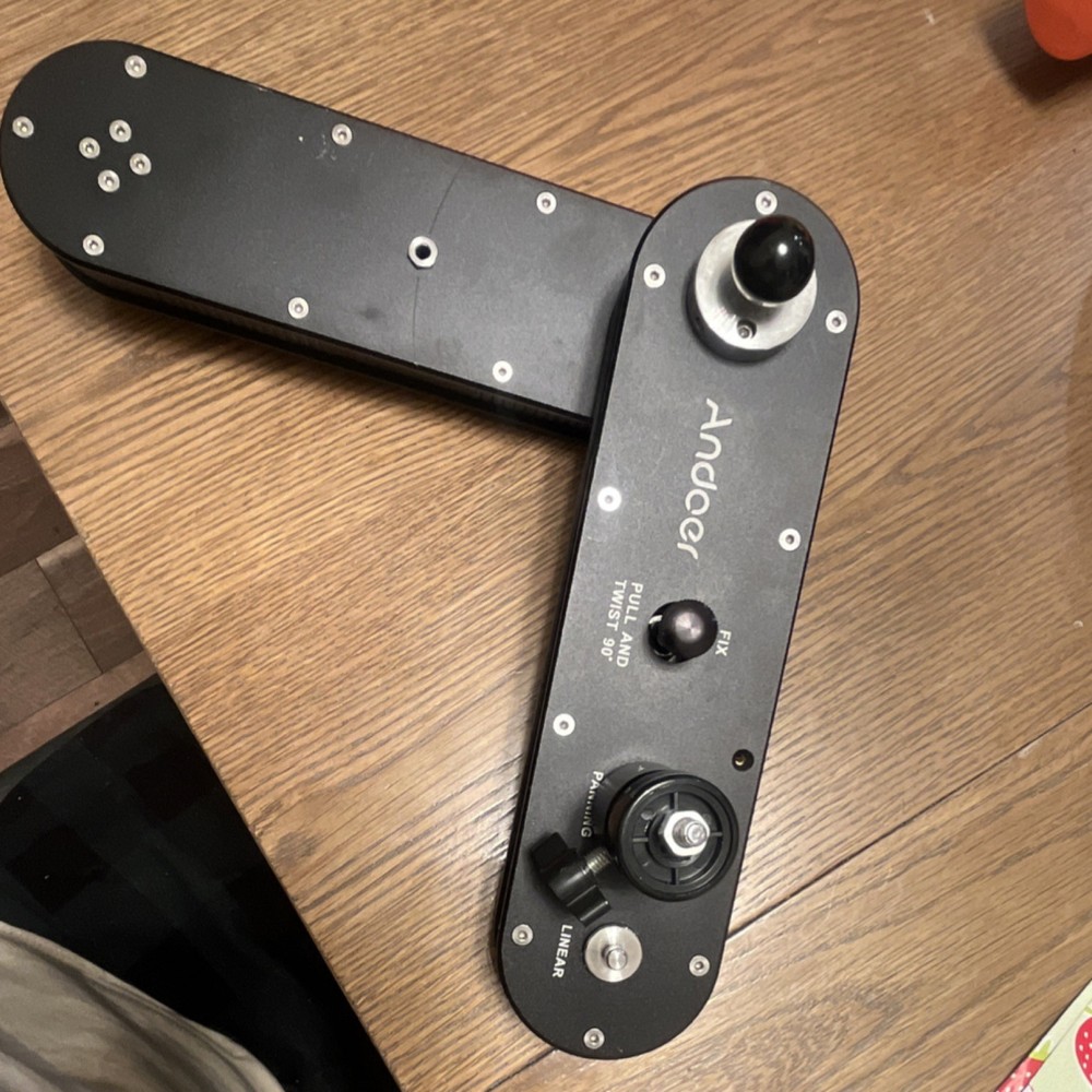 Andoer Slider Dolly Camera Support Panning Linear Pull and Twist 90° Features