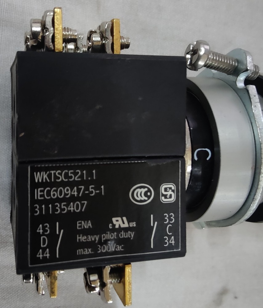 WKTSC521.1 Spring-return joystick switche