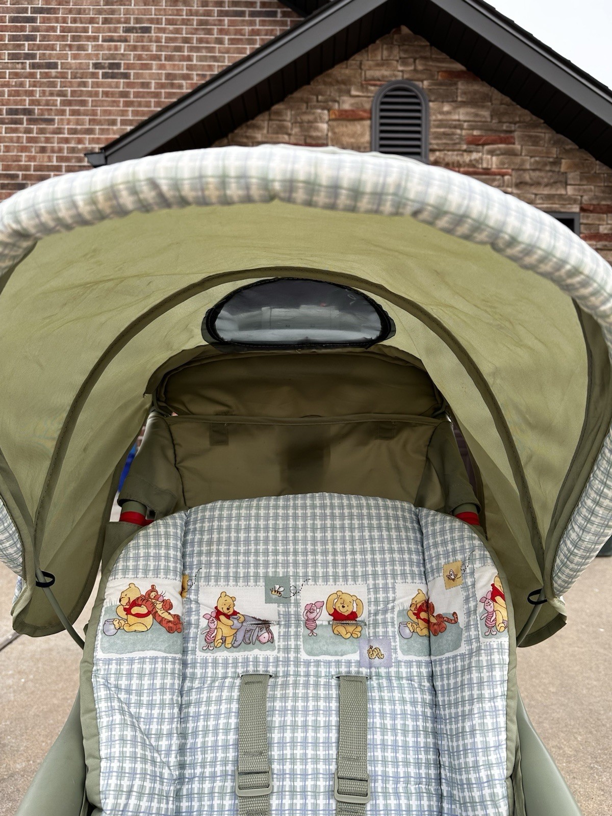 Vintage Graco Y2K Winnie The Pooh Baby Stroller Folding