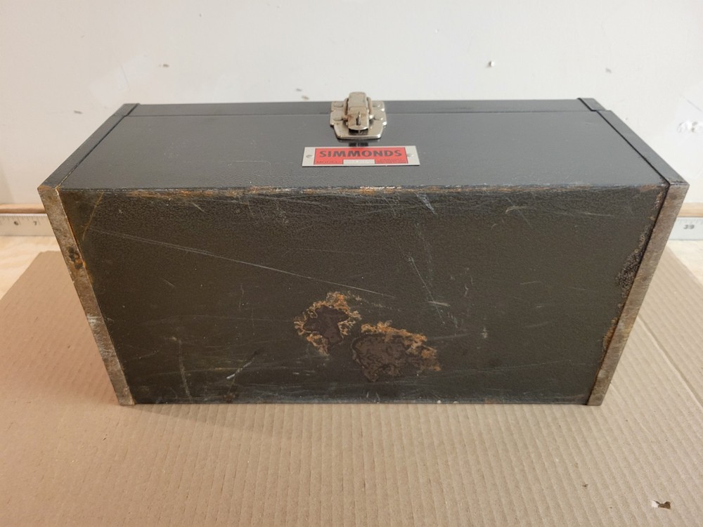 Vintage Simmonds USA Tool Box With Tray