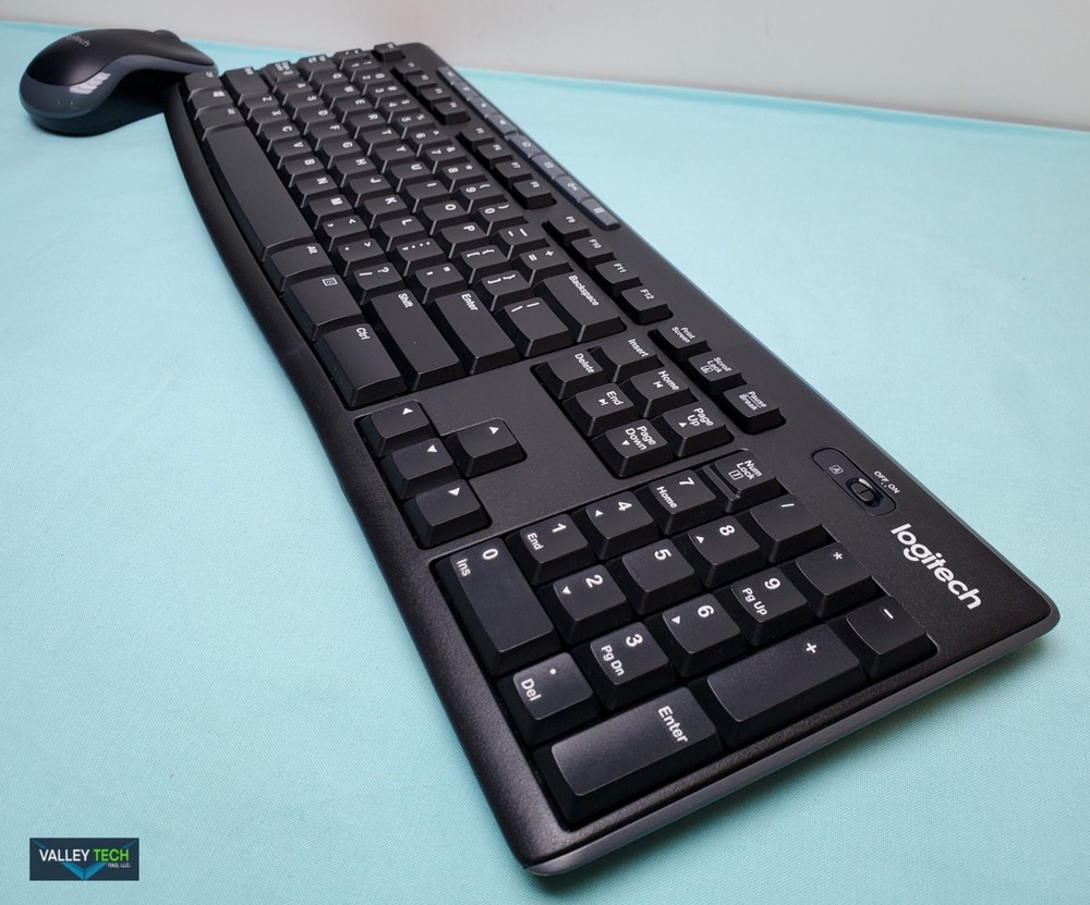 Logitech Keyboard and Mouse wireless combo MK270 USED
