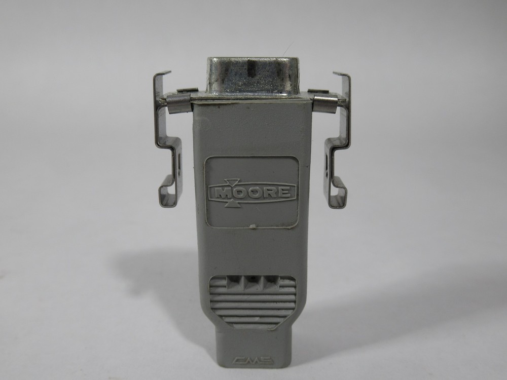 Moore 16137-13 Termination Plug NO LABEL USED