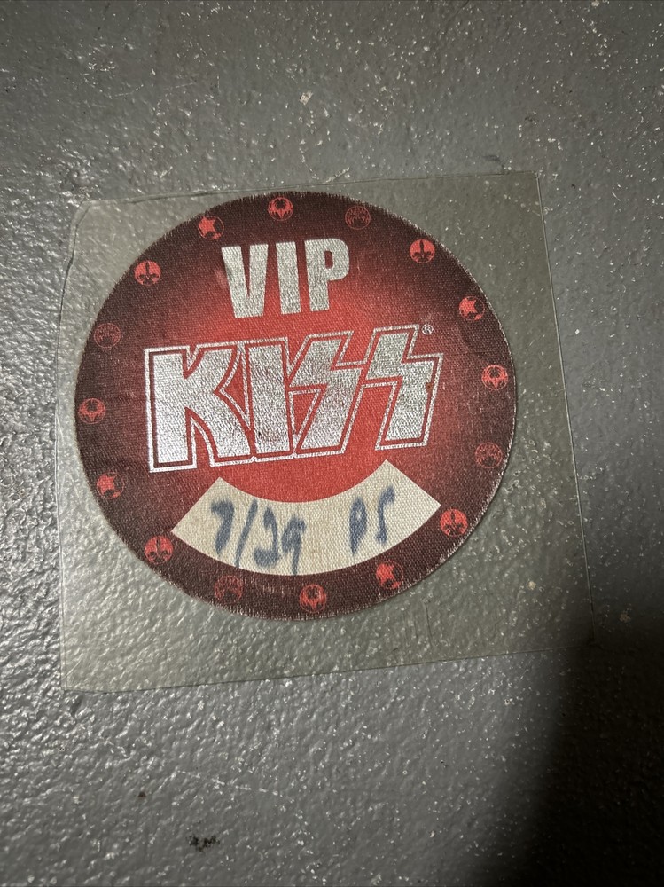 Vintage KISS VIP PASS dated 8/29