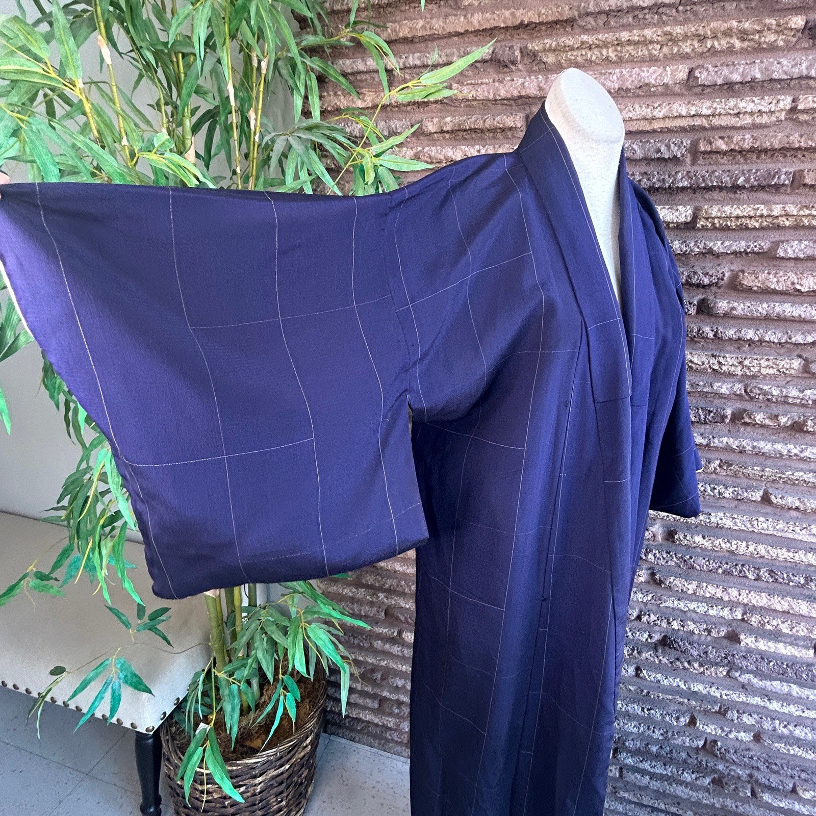 Japanese Vintage Navy Blue Windowpane Full Length Kimono Robe 100% Silk Lined