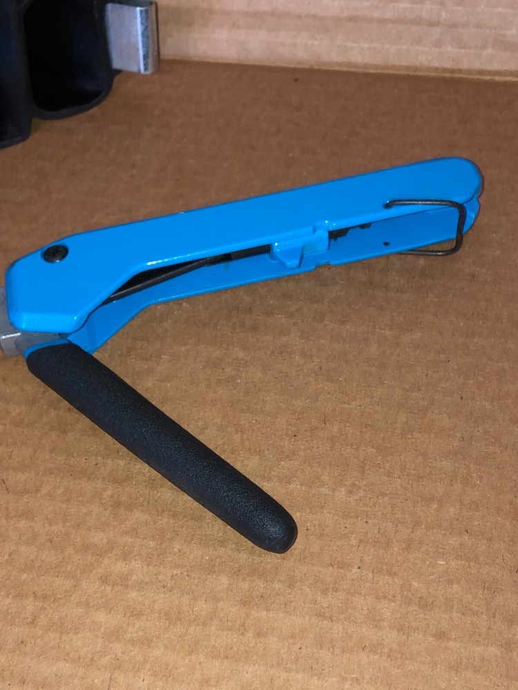 IDEAL LINEAR COMPRESSION