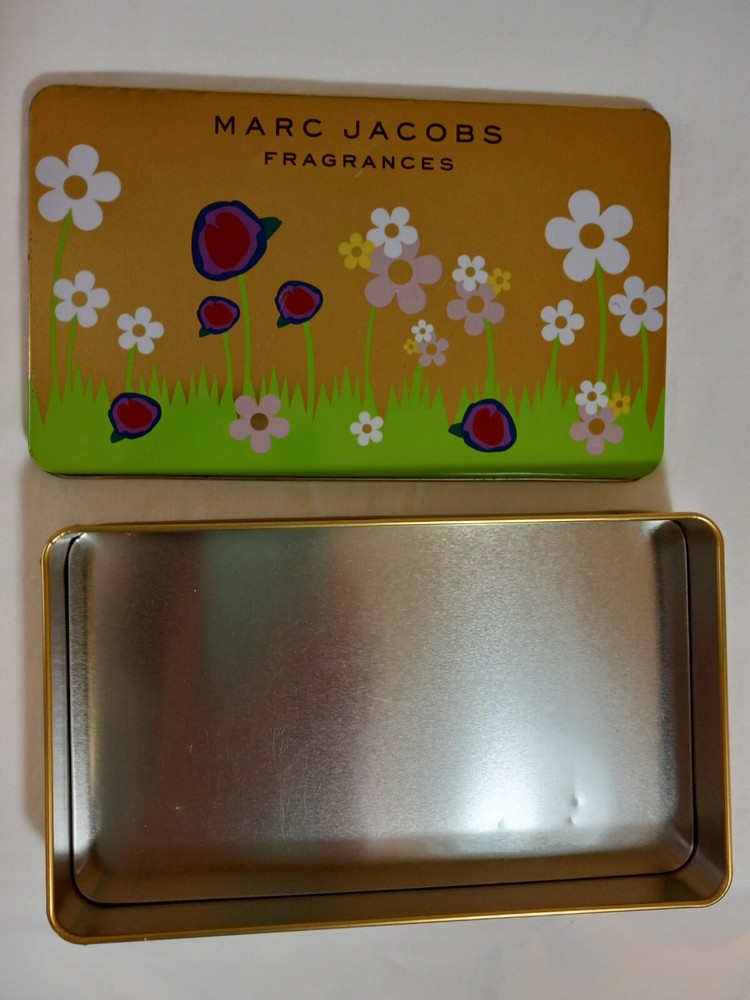 Marc Jacobs Decorative Tin Flowers
