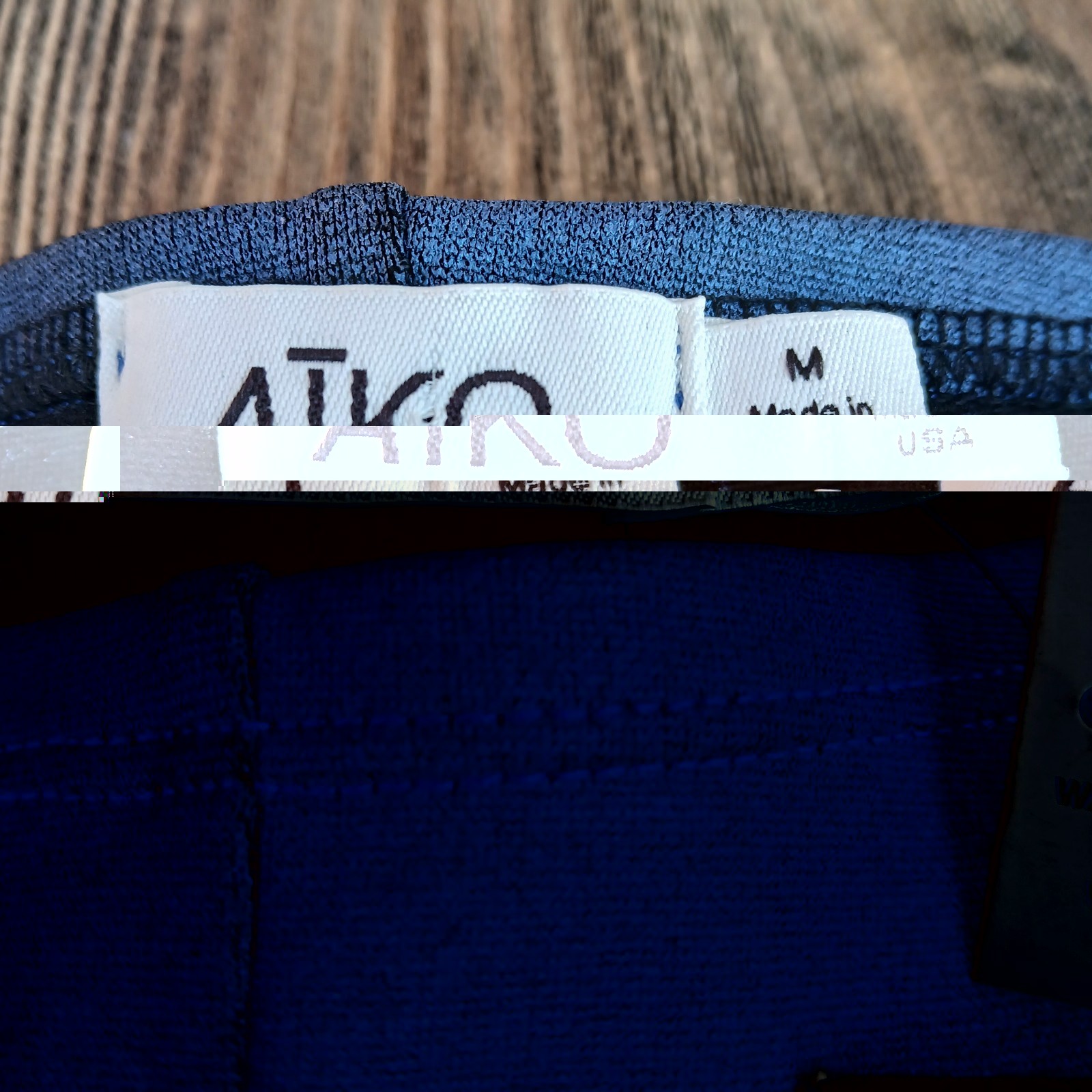 Aiko Duff Leggings Women's Size M Liquid Blue Stretch Metallic $185 NWT Italian