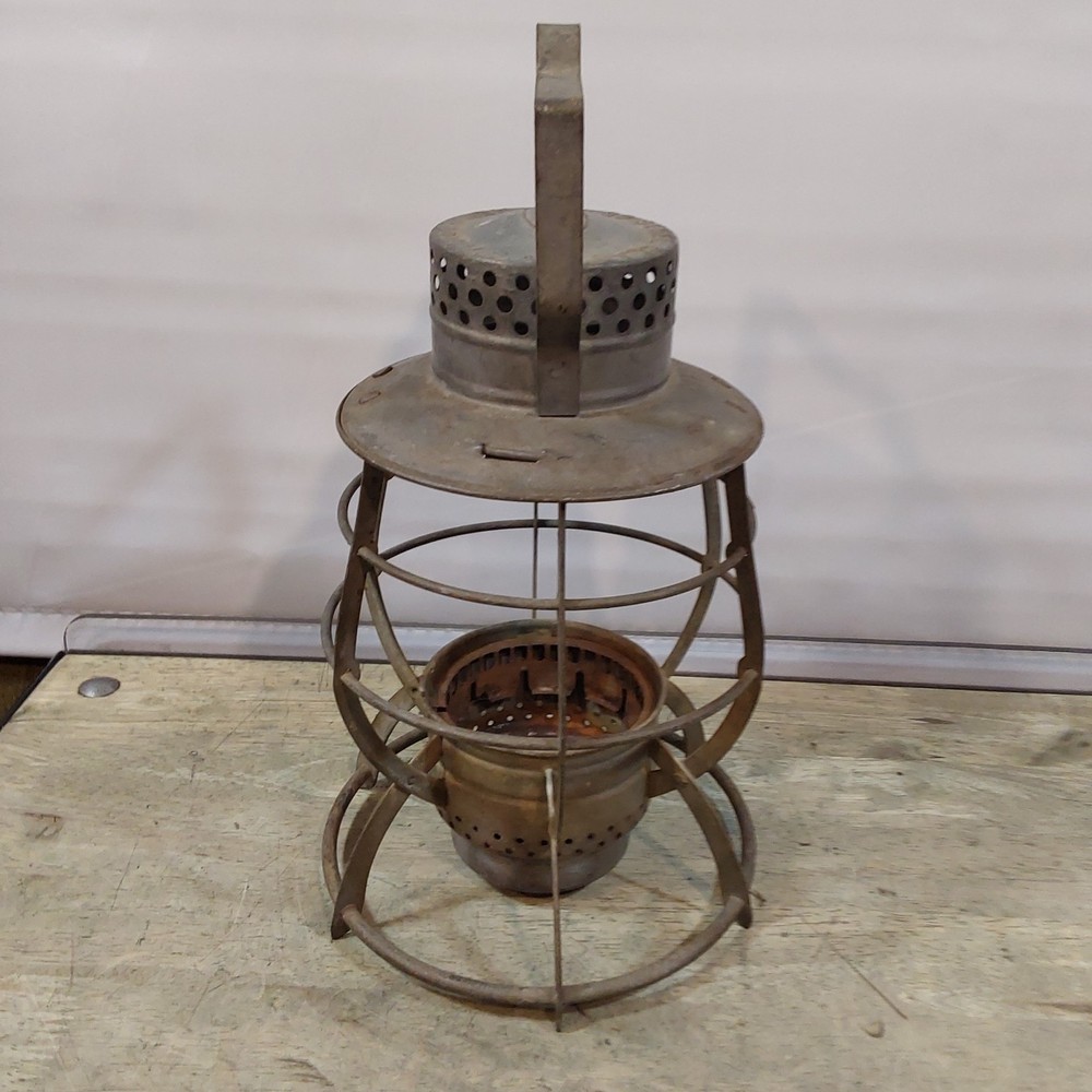 Dietz 39 Steel Clad Lantern - Frame and Ventilator - Surface Rust inside