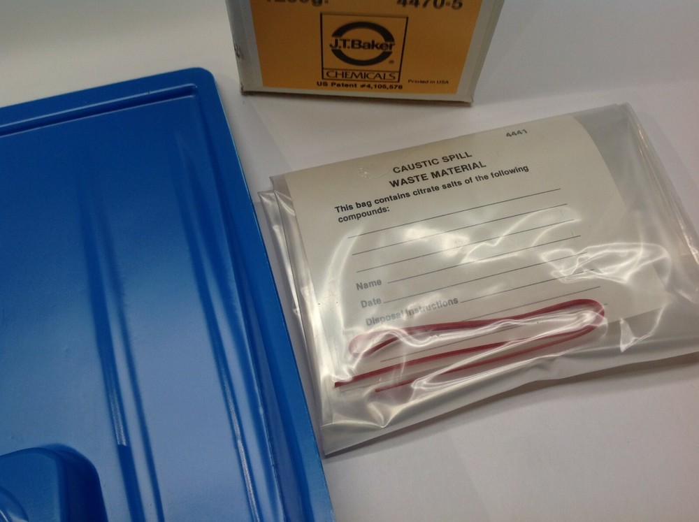 J.T. Baker 4441-1 Caustic Spill Clean-Up Kit