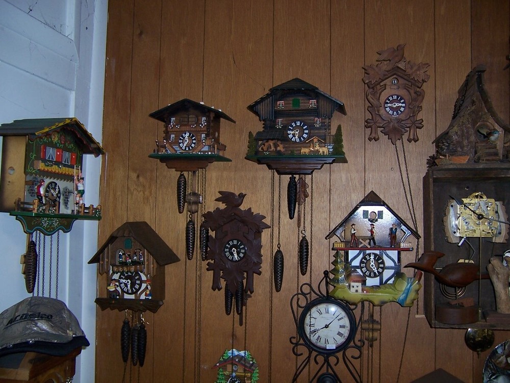 musical cuckoo clock