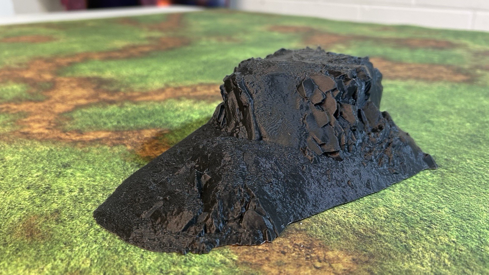 Tabletop Terrain Massive Hills tabletop scenery, 5-piece set