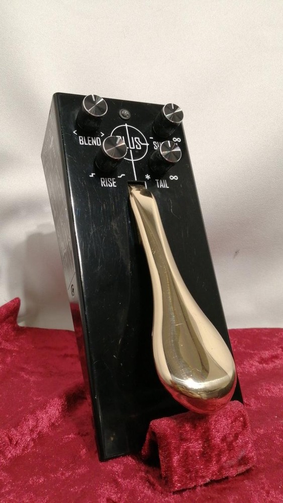 GAMECHANGER AUDIO PLUS PEDAL Model