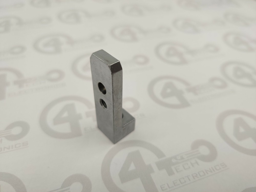 Universal Instruments Plate Adjust 30901501