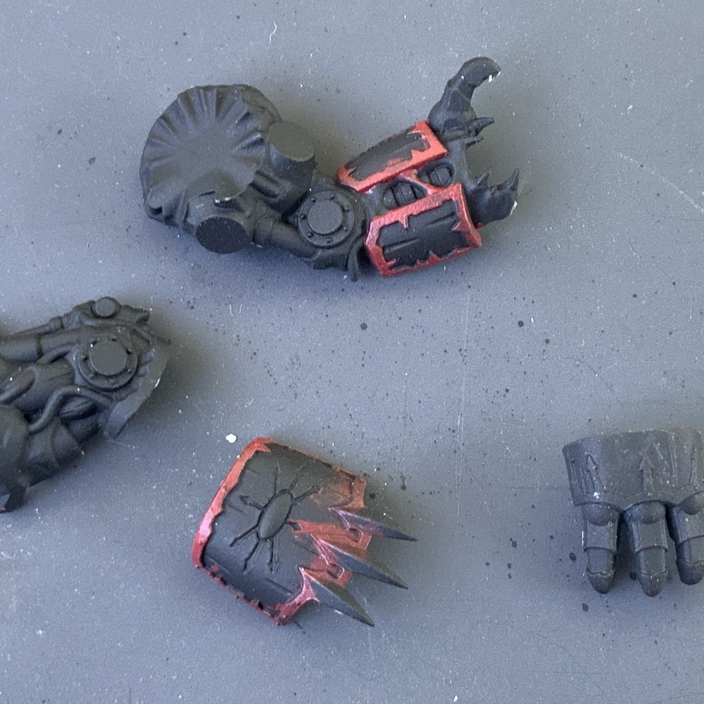 Chaos Helbrute Power Claw Left-Arm For Kit Bash Warhammer 40K Bits CB2 A10