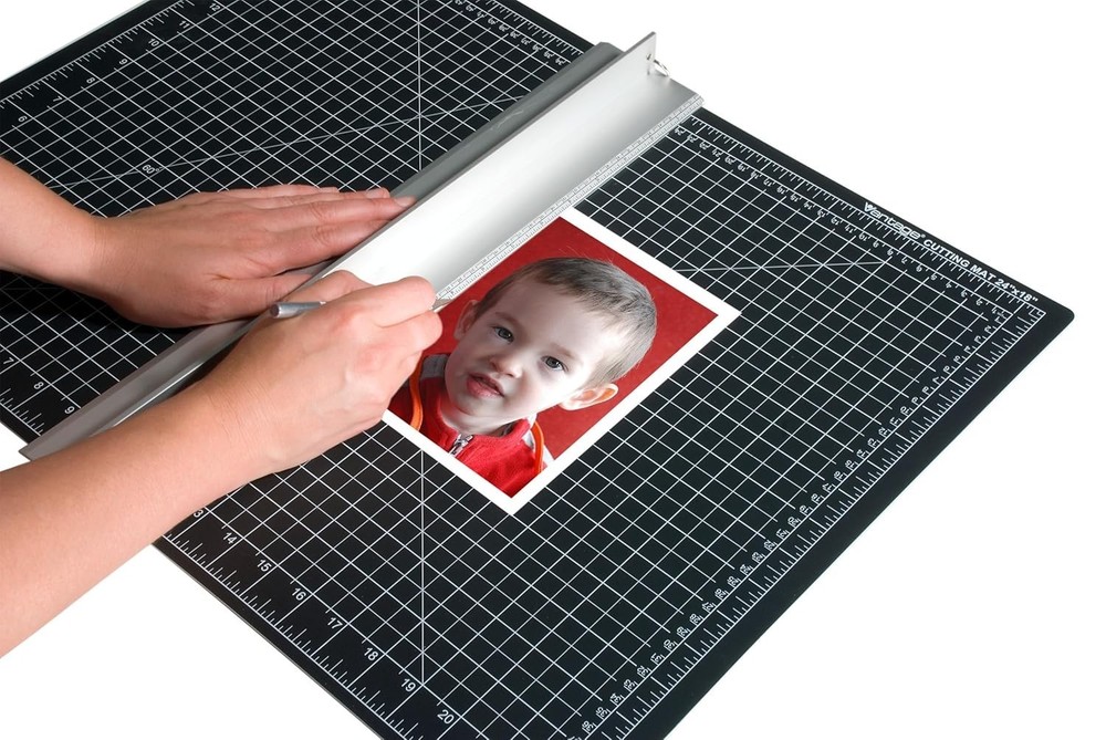 Durable 18"x24" Self-Healing Cutting Mat with 5-Layer Design for Precision Work