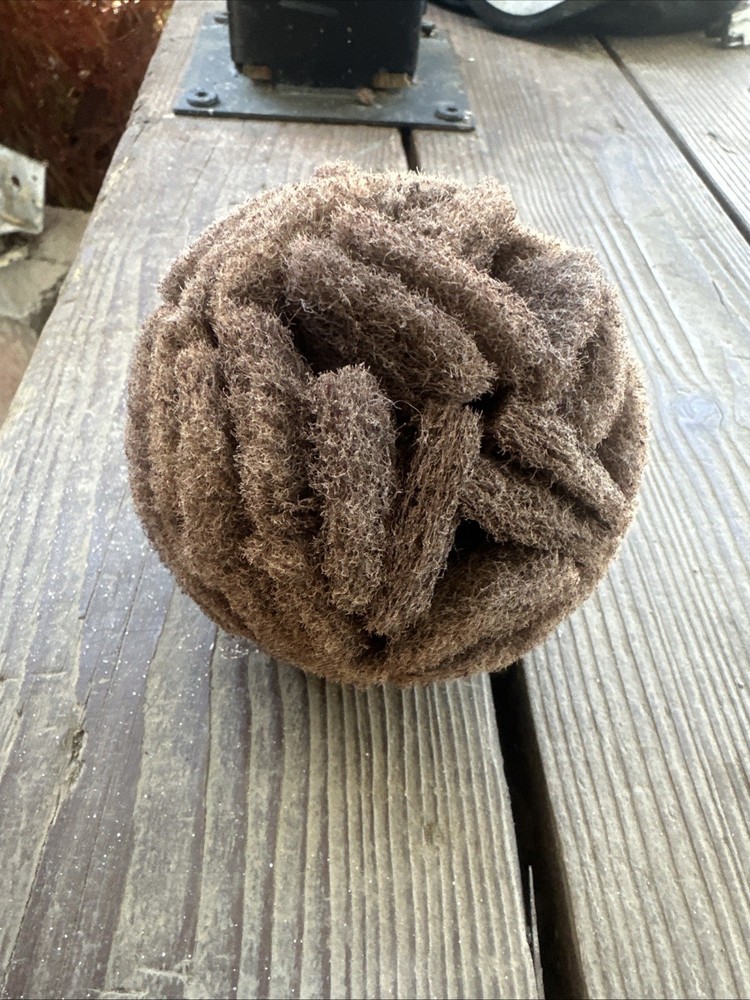 Abrasive Scuffing Ball With Drill Attachment
