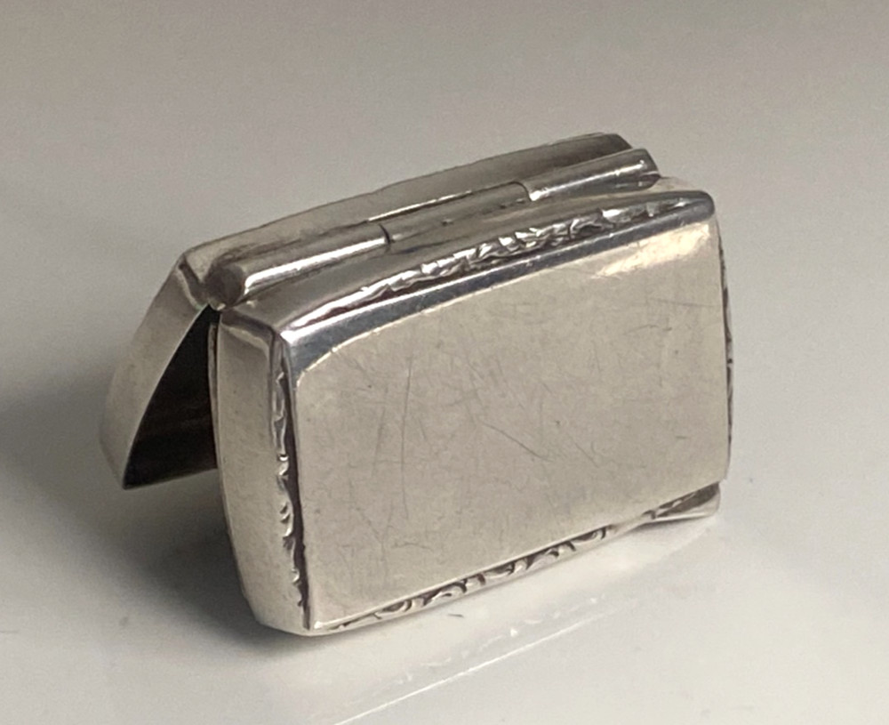 Antique c1910 Solid Silver 935 Engine Turned Pill Box Scrolling Foliage Border