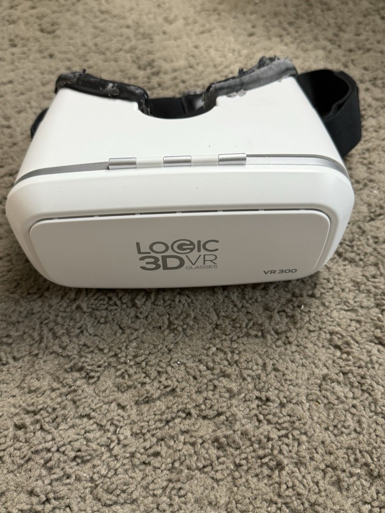 Logic 3D VR Headset Virtual Reality Goggles