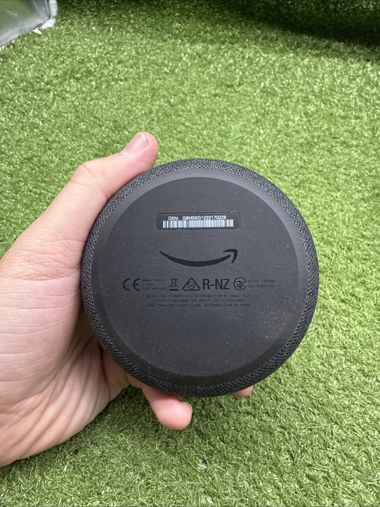 Amazon Echo Dot (3rd Generation) Smart Speaker with Alexa - No Cord. D4