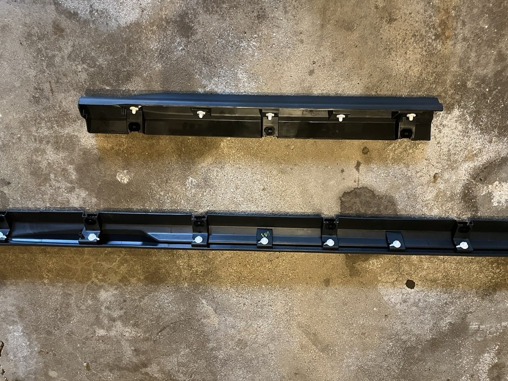 FORD ROCKER PANEL GUARD-LEFT 