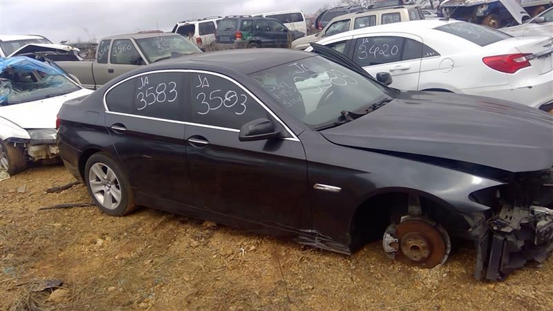 528I 2012 Fuse Box Cabin 643063