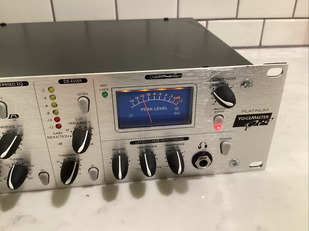 Focusrite Platinum Voicemaster PRO Audio Gear