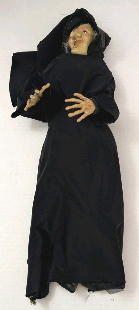 HALLOWEEN WITCH DOLL 16" SHELF SITTER