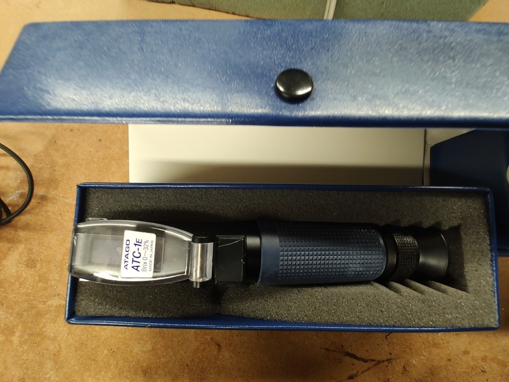 Atago Refractometer Automatic ATC - 1E Made In Japan