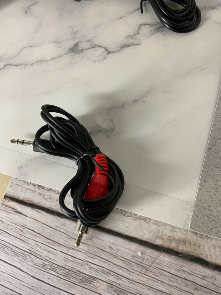 SOUNDODO E3PRO WIRELESS EARBUDS TRANSMITTER SET