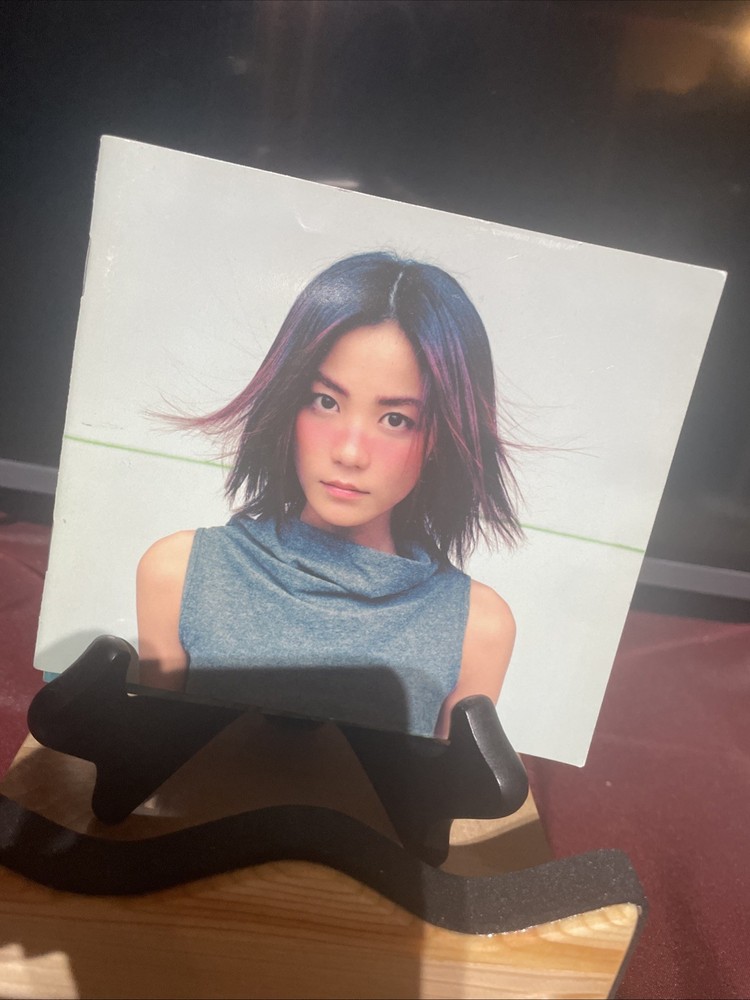 王菲唱遊.紅豆首年版CD所有$45以下CD  $100四張請信息溝通更優惠截圖給我發新的鏈接給你才下單合拼邮費謝謝