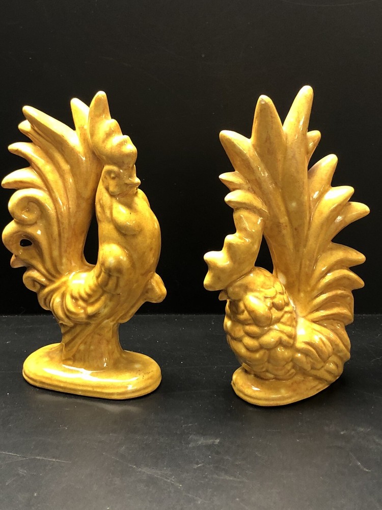 Ceramic Rooster Hen Statue Figurine