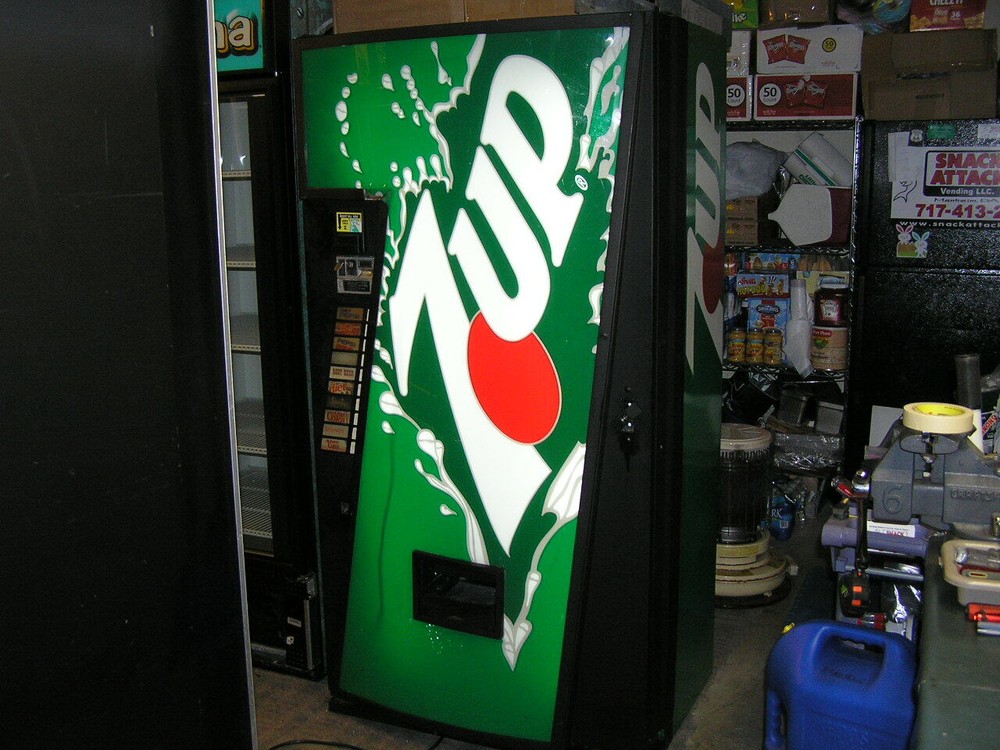 (2) VENDO DR. PEPPER, 7UP SODA VENDING MACHINE SELECTION BUTTON ASSEMBLY - New