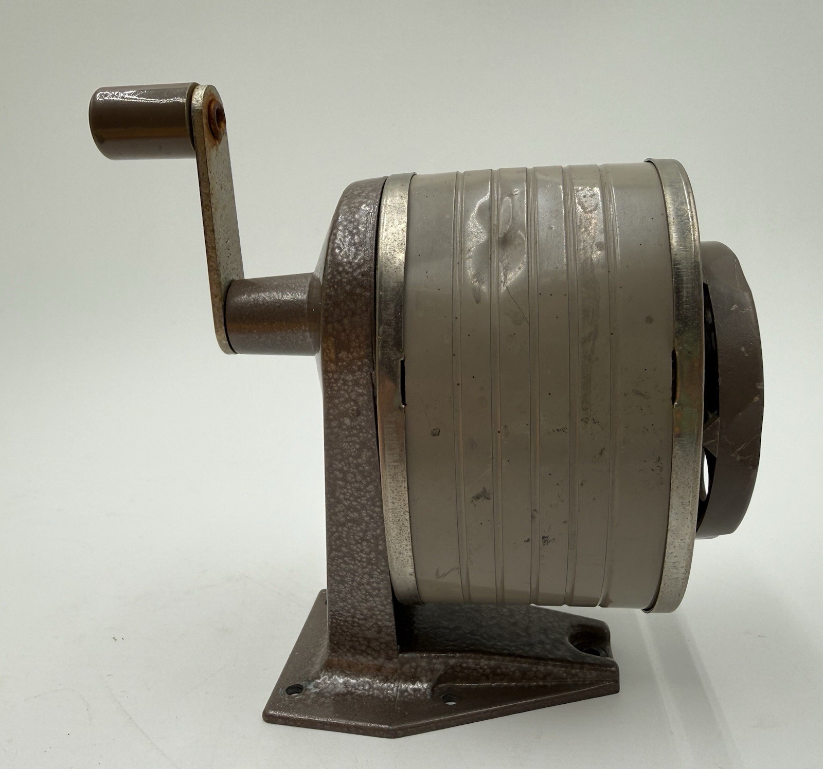 Vtg Berol Giant APSCO 6 Hole Pencil Sharpener Wall Mount Mid-Century USA