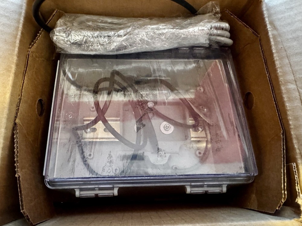 DicksonOne Enclosure Assembly – UL Listed – DIN Rail – Lab / Facility Use