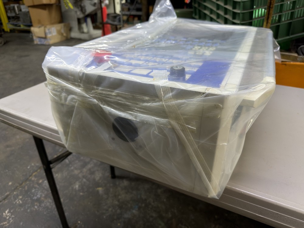 Battenfeld Unilog B4 (Used) Terminal + Housing