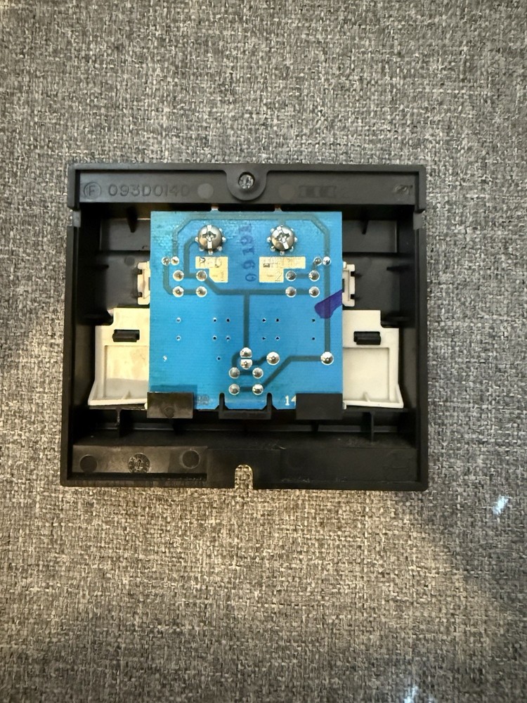 Liftmaster 3 Button Wall Control