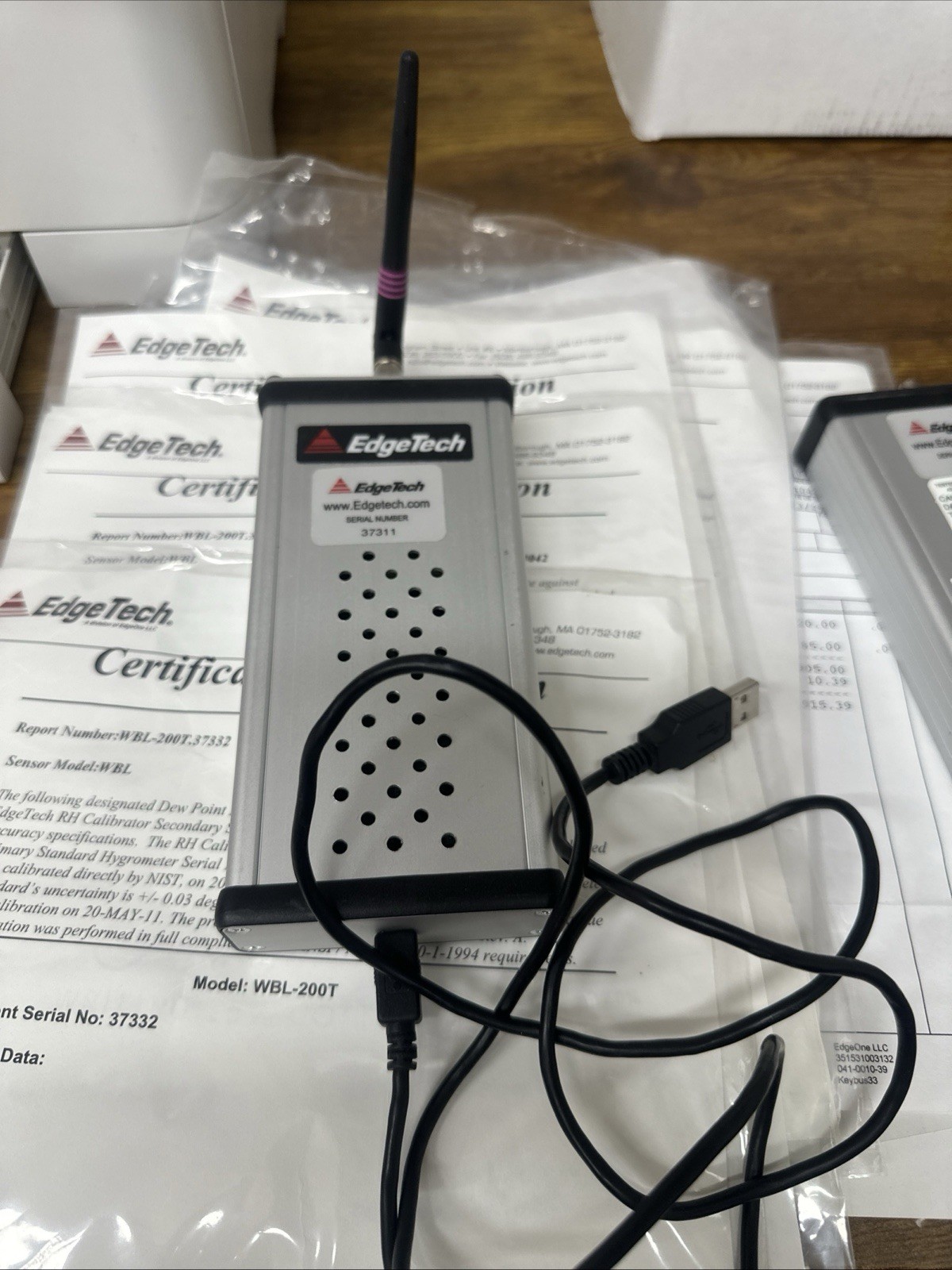 EDGETECH MODEL: 200T Dew Point Hydrometers There’s 7, Please See Pictures Thanks