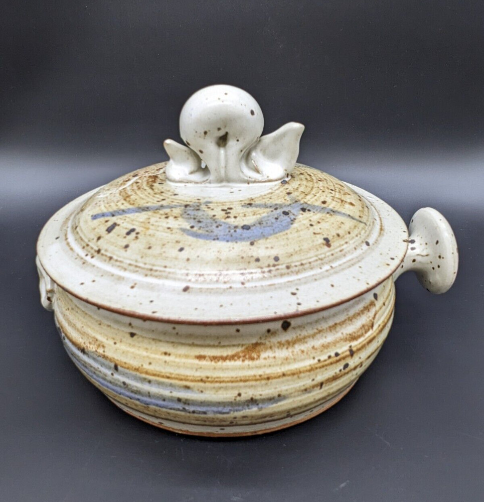 Handmade Pottery Covered Dish Casserole Single Handle Lid