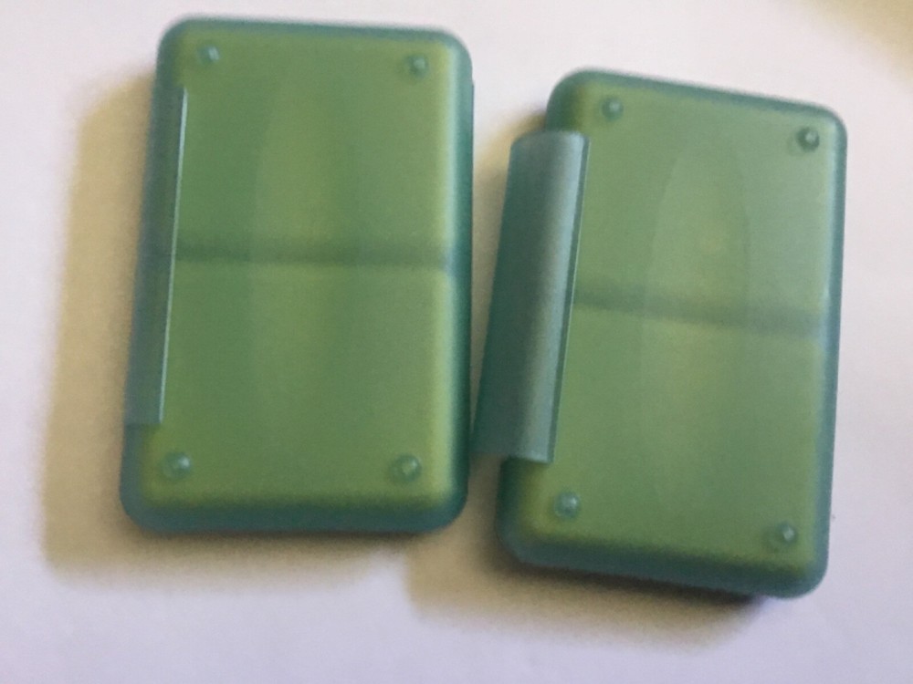 2pcs (lime color ) HAKUBA Digital Camera Hard Storage Case for Compact Flash CF