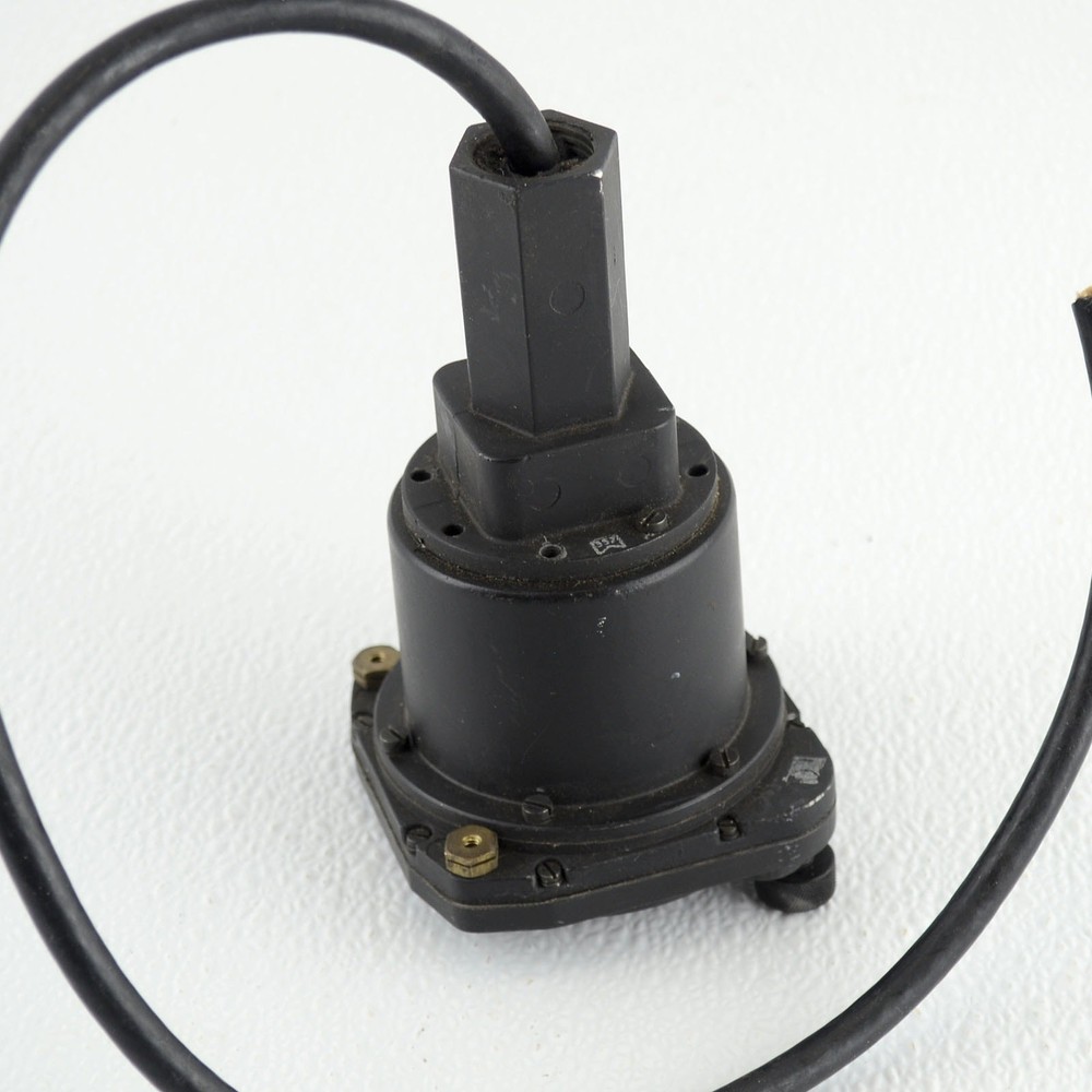 WWII US Navy Bendix Eclipse Magnesyn Indicator Mark I Mod E 1944